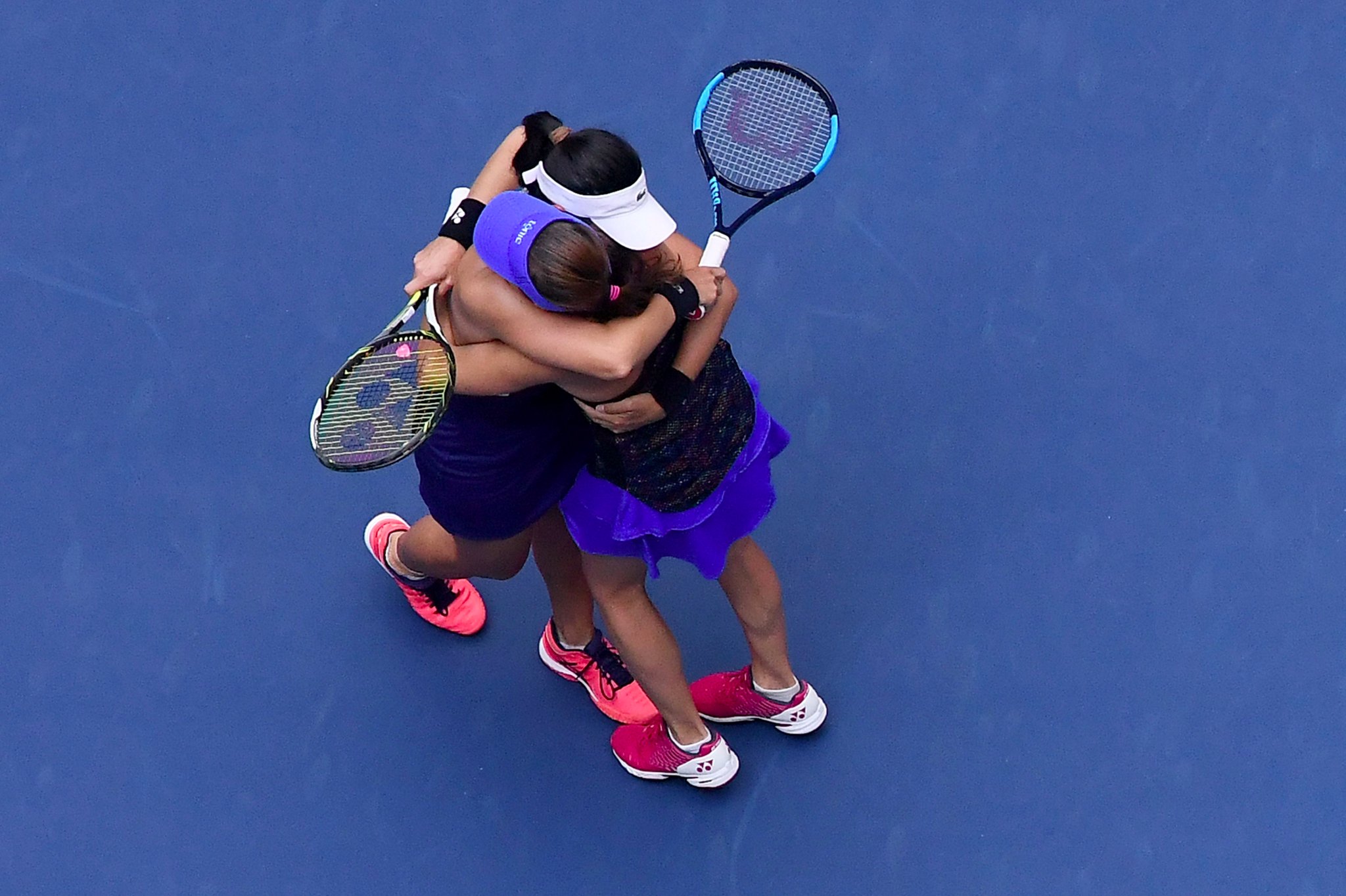 Чан и Хингис спечелиха титлата на двойки при жените на US Open Чан и Хингис спечелиха титлата на двойки при жените на US Open
