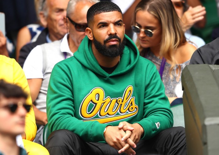 LONDON, ENGLAND - JULY 10: Rapper Drake attends day eight of the Wimbledon Lawn Tennis Championships at All England Lawn Tennis and Croquet Club on July 10, 2018 in London, England. (Photo by Michael Steele/Getty Images)