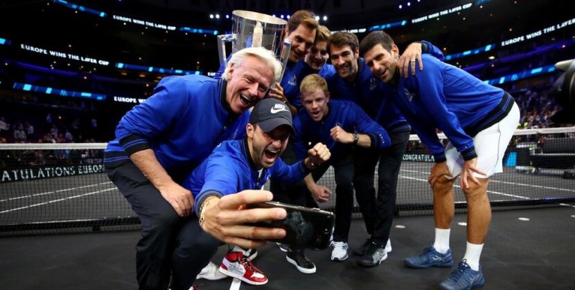 Вижте празненствата на европейците след успеха на Laver Cup '18 (галерия) Вижте празненствата на европейците след успеха на Laver Cup '18 (галерия)