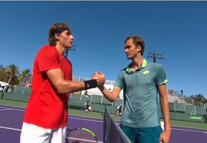 daniil-medvedev-speaks-about-hot-controversy-with-stefanos-tsitsipas