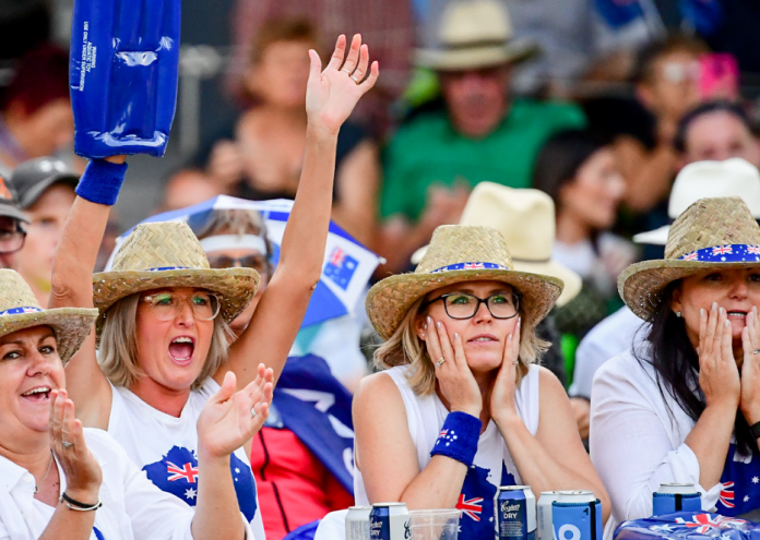 australian open fans 3