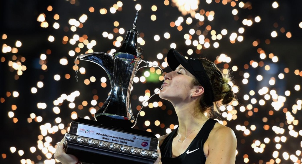 bencic_dubai_2019_trophy_0