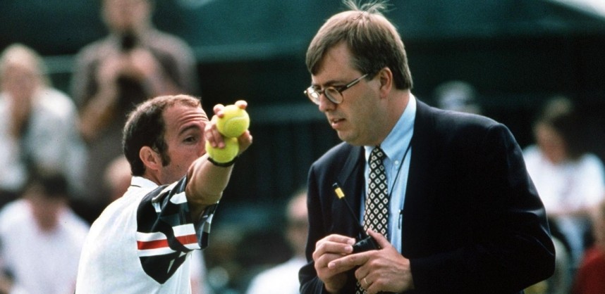 Mandatory Credit: Photo by Colorsport/REX Shutterstock (3137973a) Jeff Tarango (USA) argues with a Wimbledon official before storming off the court Wimbledon Tennis Championships 1995 1995 Wimbledon Tennis Championships Sport