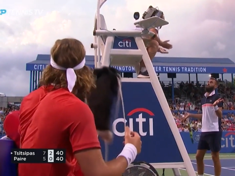 tsitsipas shoe