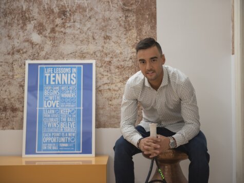 kuzmanov tenniskafe