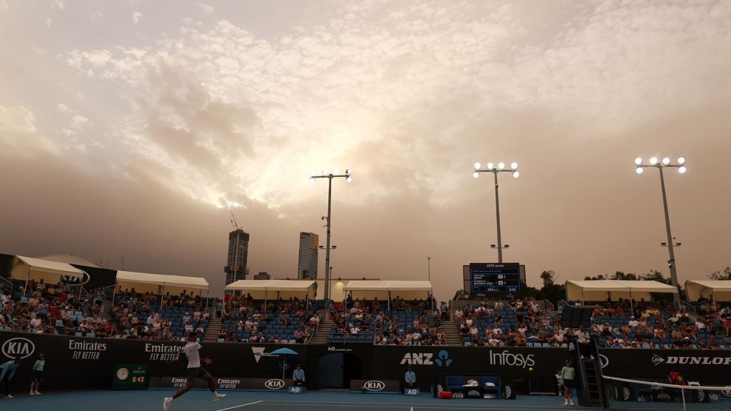 australian open rain 3
