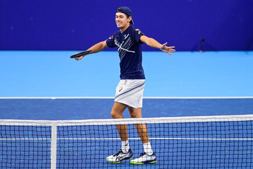 Де Минор се измъчи във втория сет, но стигна до 1/4-финалите на Sofia Open Де Минор се измъчи във втория сет, но стигна до 1/4-финалите на Sofia Open