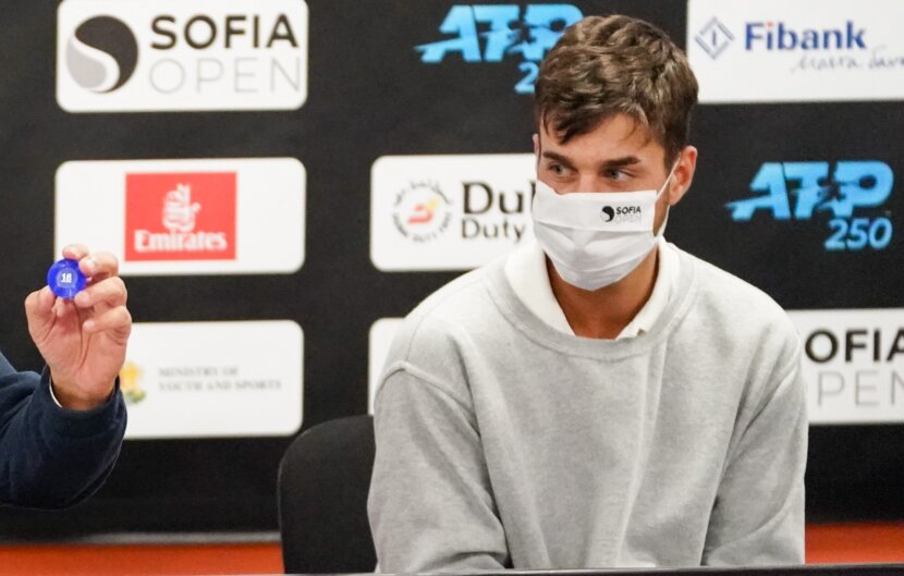 Адриан Андреев отстъпи пред Джон Милман на старта на Sofia Open 2020 Адриан Андреев отстъпи пред Джон Милман на старта на Sofia Open 2020