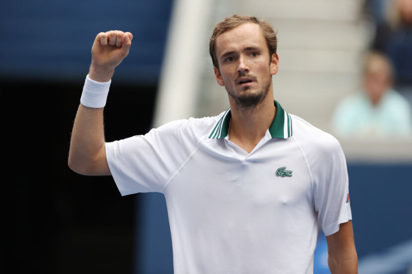 Медведев продължава без загубен сет на US Open Медведев продължава без загубен сет на US Open