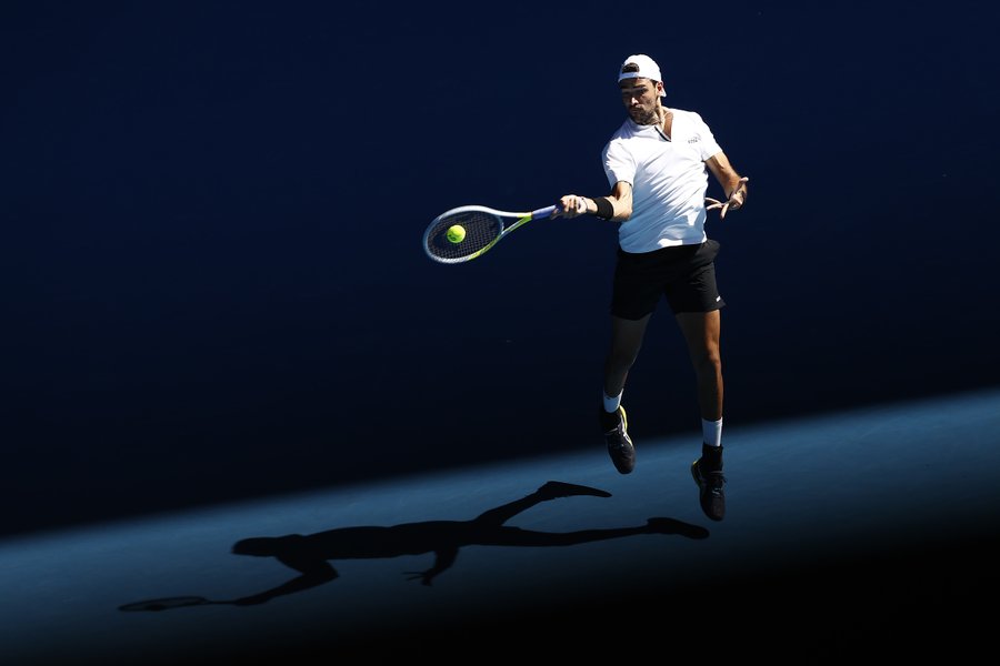Australian Open трети кръгМатео Беретини 8211 Карлос Алкарас 6 2 7 6 3
