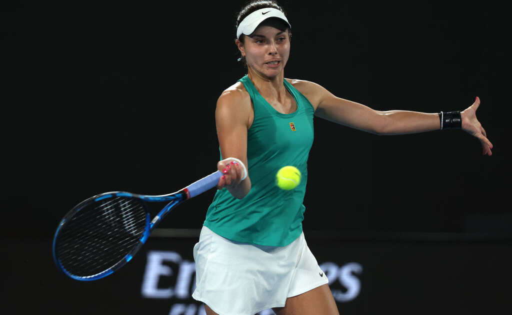 Australian Open първи кръгВиктория Томова – Белинда Бенчич 1 6 2 6Виктория