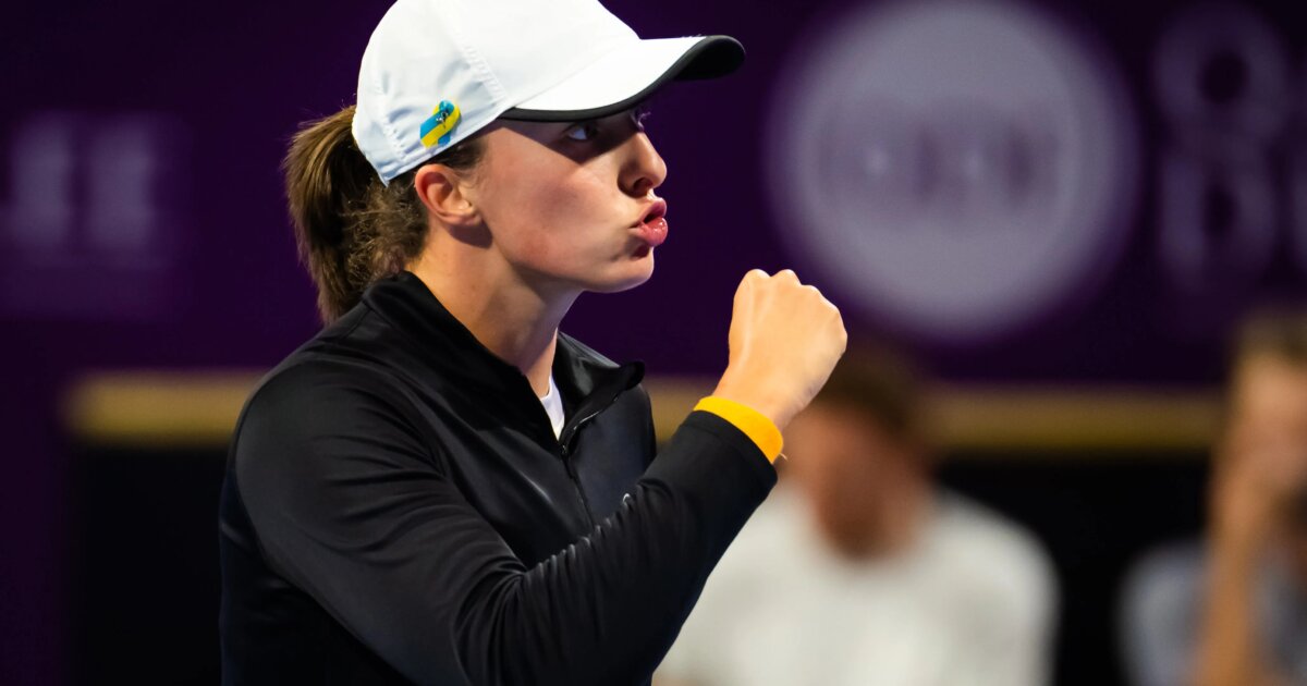 Dubai Duty Free Tennis Championships осминафиналИга Швьонтек – Людмила Самсонова