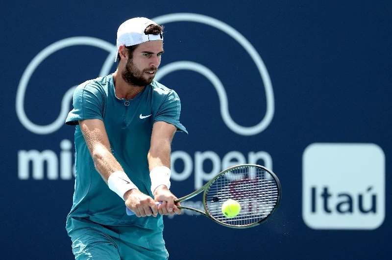 Miami Open четвъртфиналКарен Хачанов – Франсиско Серундоло 6 3 6