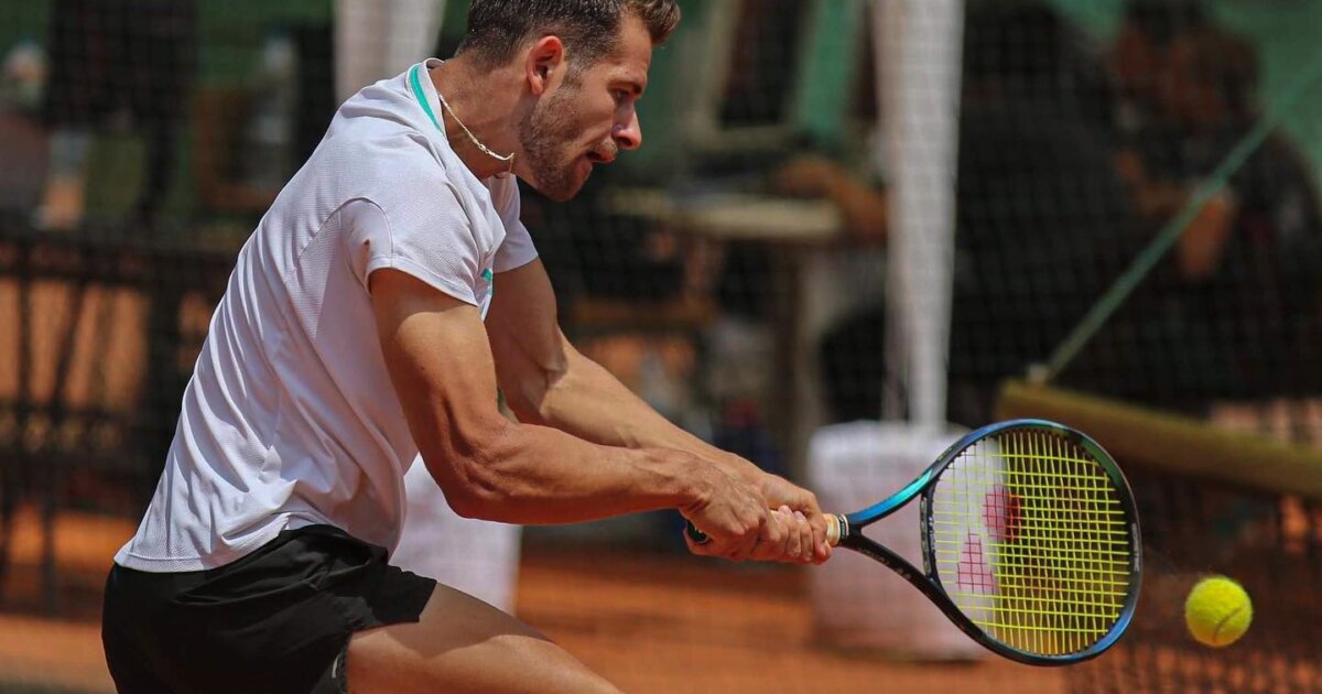 Симон Антони Иванов достигна до втори пореден полуфинал в ITF