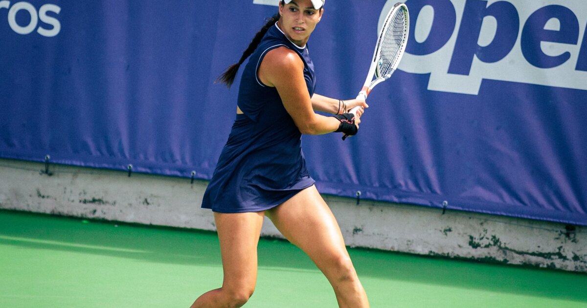 ITF W60 Барселона, осминафиналИзабелла Шиникова – Ева Гереро Алварес 6-4,