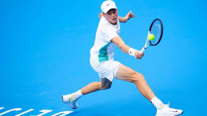 Синер елиминира Алкарас за втория си ATP 500 финал през годината Синер елиминира Алкарас за втория си ATP 500 финал през годината