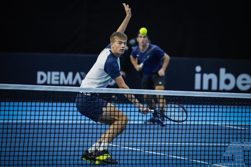 Милев и Нестеров отпаднаха от Sofia Open след оспорвана битка Милев и Нестеров отпаднаха от Sofia Open след оспорвана битка
