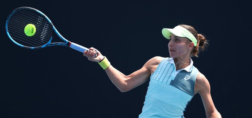 Виктория Томова отпадна от Елина Свитолина на Australian Open Виктория Томова отпадна от Елина Свитолина на Australian Open