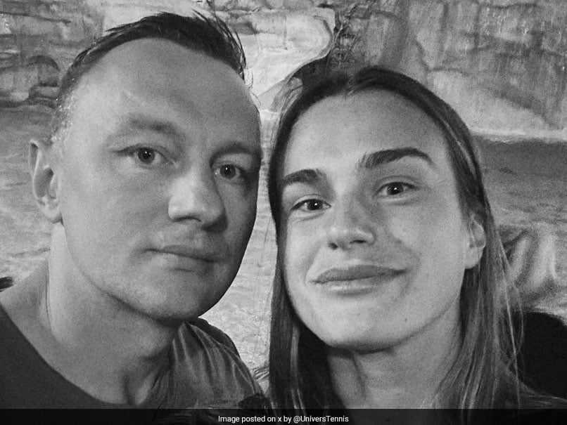 Празни бутилки и нов мъж в живота на Сабаленка: Появяват се още подробности около трагедията с Колцов Празни бутилки и нов мъж в живота на Сабаленка: Появяват се още подробности около трагедията с Колцов