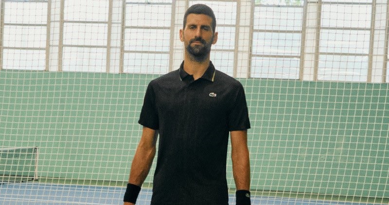 Изцяло в черно: екипът на Джокович за US Open Изцяло в черно: екипът на Джокович за US Open