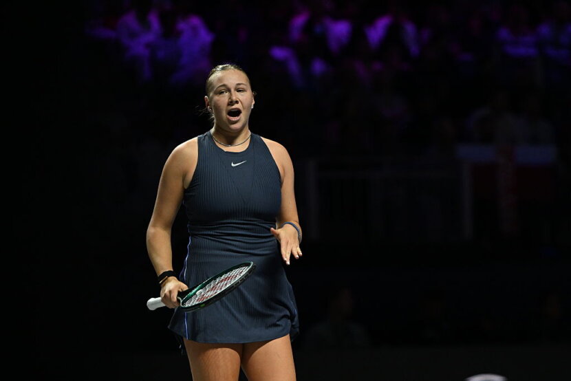 Аманда Анисимова изхвърли Швьонтек от Финалите на WTA и сложи край на сезона ѝ Аманда Анисимова изхвърли Швьонтек от Финалите на WTA и сложи край на сезона ѝ