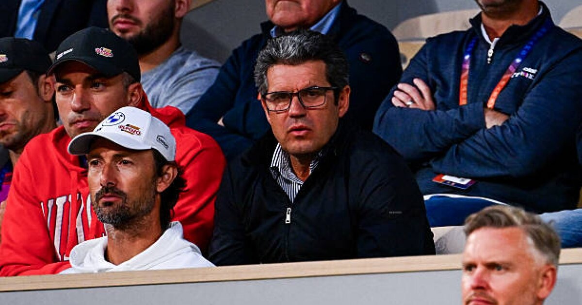 Бащата на Карлос Алкарас отговори на Хуан Карлос Фереро след