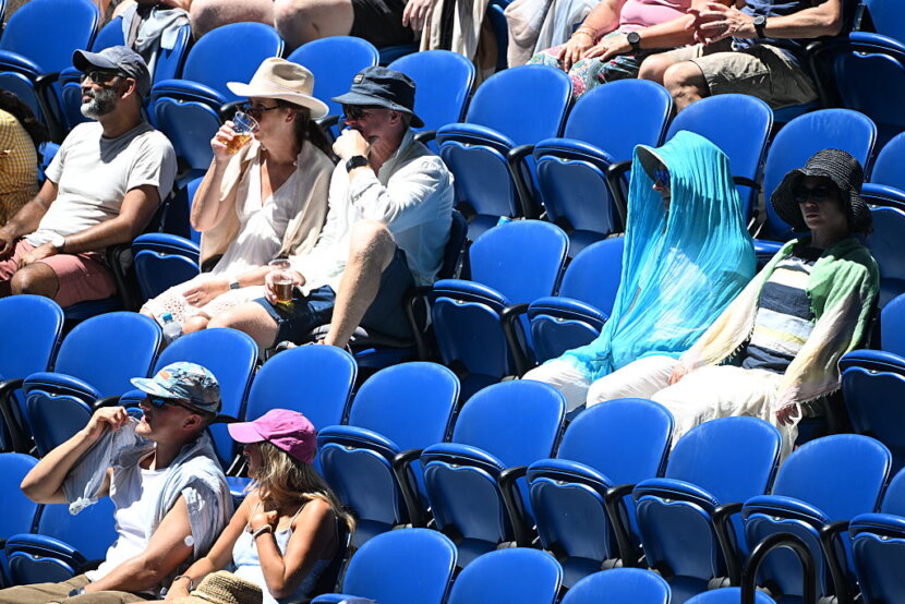 Във вторник Australian Open очаква един от най-горещите дни в историята си