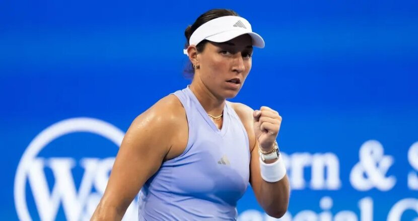 Джесика Пегула е на втория си WTA 1000 полуфинал през сезона Джесика Пегула е на втория си WTA 1000 полуфинал през сезона